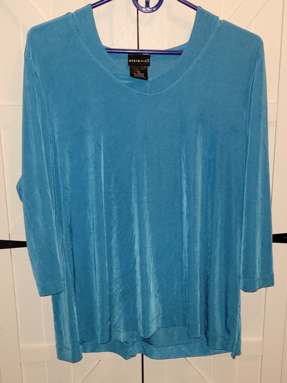 Citiknits Teal Long-Sleeve Hooded Top